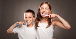 What's the Difference Between Milk Teeth and Permanent Teeth?